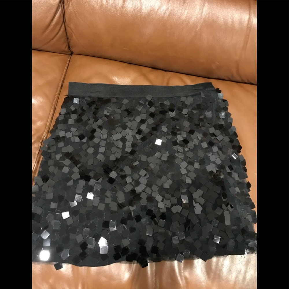 Sequence mini skirt